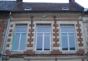 PVC bas de gamme inapproprié au style de la maison